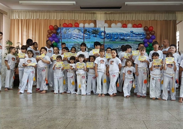 Graduação dos alunos na Capoeira 